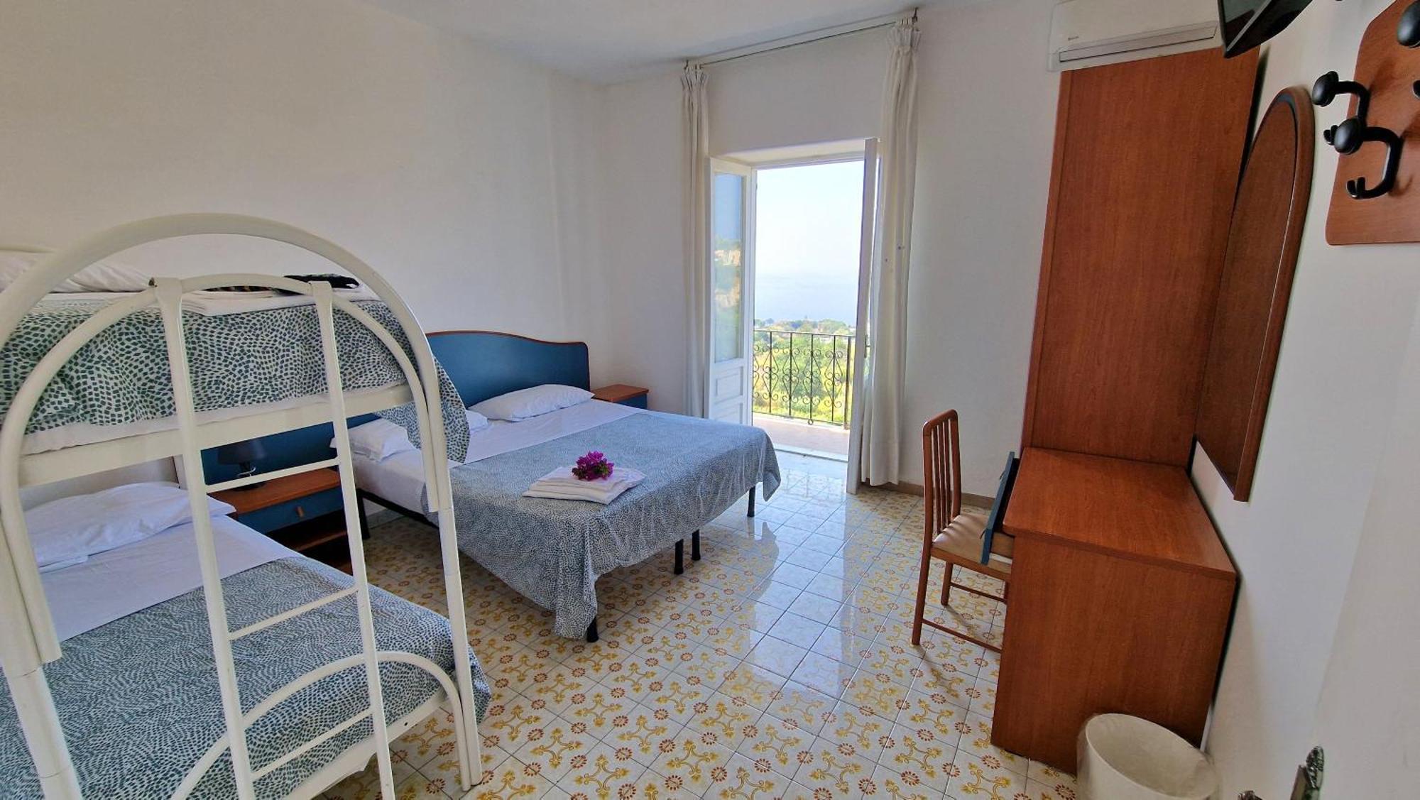 Hotel Bellavista イスキア島 エクステリア 写真