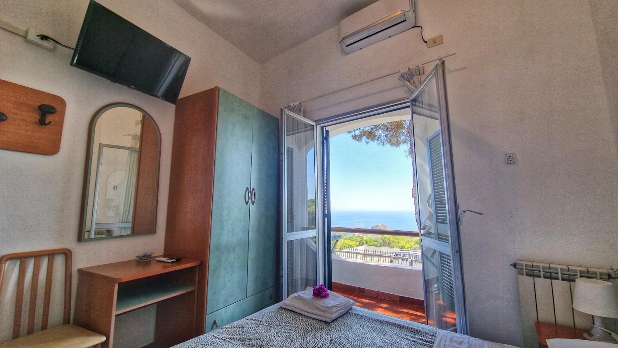 Hotel Bellavista イスキア島 エクステリア 写真